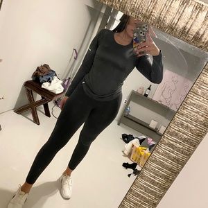 Long sleeve workout top